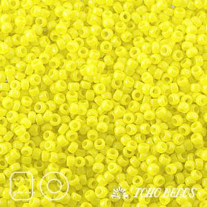 TOHO 15/0 TR-0042. Непрозрачный желтый одуванчик (Opaque Dandelion).