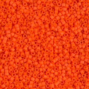 MIYUKI Delica 11/0 DB-0752. Цвет: непрозрачный оранжевый матовый (Opaque Orange Matted).