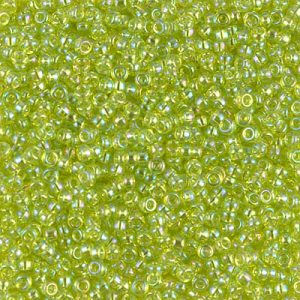 Miyuki 11/0 (RR-0258). Прозрачный зеленый радужным блеском АВ (Transparent Chartreuse AB).