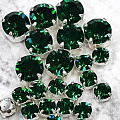 Шатоны MAXIMA ss29 (6,3 мм) Emerald DF/серебро. 1 шт от интернет-магазина biser-vyshivka.ru  Шатоны MAXIMA ss29 (6,3 мм) Emerald DF/серебро. 1 шт