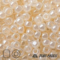 TOHO 15/0 TR-0147. Слоновая кость цейлон (Ceylon Lt Ivory) от интернет-магазина biser-vyshivka.ru  TOHO 15/0 TR-0147. Слоновая кость цейлон (Ceylon Lt Ivory)